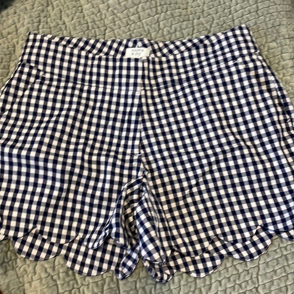 Crown and ivy navy and white plaid scalloped shorts.